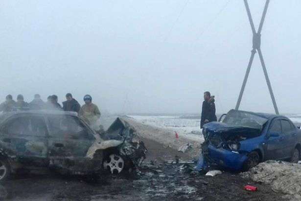 В аварії біля КПВВ «Маріїнка» загинули п'ять осіб