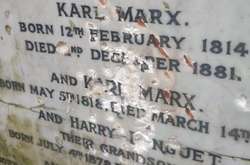 Вандали у Лондоні потрощили могилу Карла Маркса