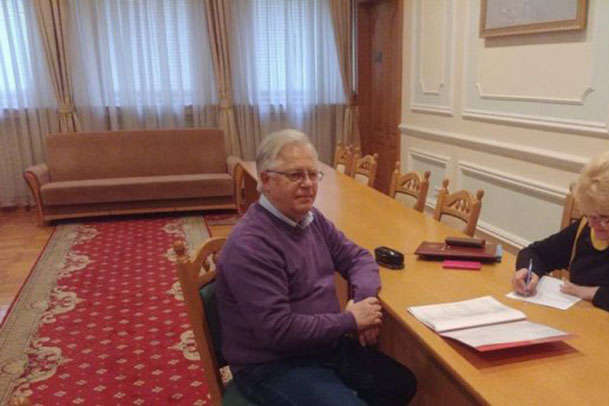 Комуністи не здаються. Симоненко подав до суду на ЦВК, яка не пустила його на вибори