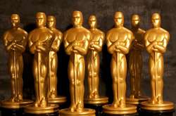 «Слишком много белых!»: организаторов премии «Оскар» критикуют за общее фото номинантов