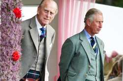  Принц Филипп и принц Чарльз 
  