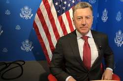 Волкер вимагає пустити російських спостерігачів на вибори в Україні