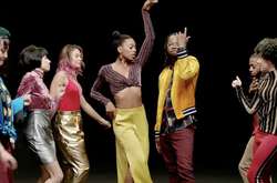 Неудержимые танцы в новом клипе The Chemical Brothers взорвали сеть