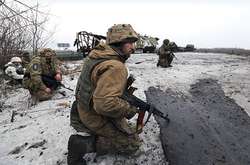 Українські військові на Донбасі
