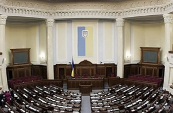 Сегодня Рада начинает работу после каникул: Топ-5 законопроектов, которые могут взорвать Украину