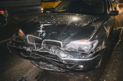  BMW, за кермом якого перебував п'яний чиновник, на великій швидкості влетів у Skoda 
  