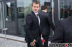 Депутат від БПП позивається до Гриценка на 2,5 млн грн