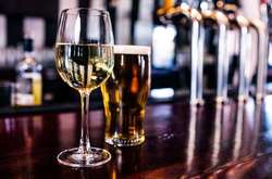 Вчені провели два дні в барі і зруйнували стереотип про похмілля