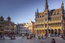 У Брюсселі перебувають сотні шпигунів з Росії та Китаю – ЗМІ