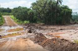 Кількість загиблих внаслідок прориву дамби у Бразилії зросла до 165