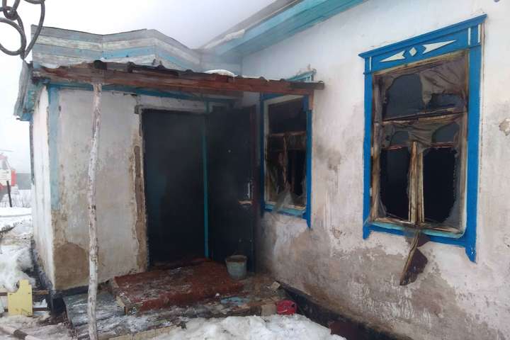 Під час пожежі у будинку на Київщині загинула жінка