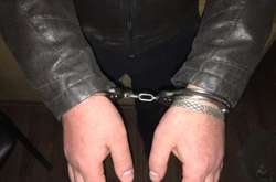 Лікарі категорично не рекомендують вживати снеки і чіпси дітям, літнім людям, а також вагітним