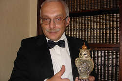 Олександр Друзь - гравець інтелектуальних ігор, магістр гри «Що? Де? Коли?», володар призу «Діамантова сова»