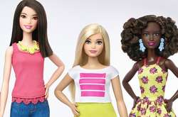 Mattel выпустят Барби на инвалидной коляске и с протезами