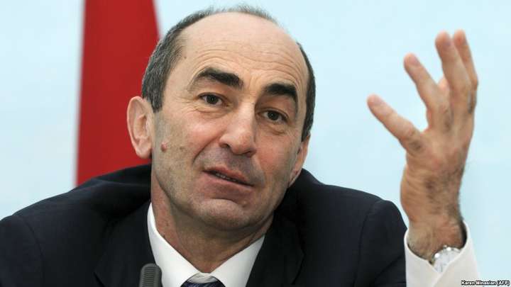 Екс-президента Вірменії звинуватили в отриманні хабара