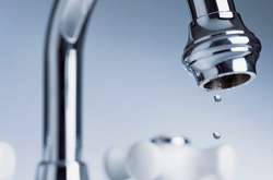 У Києві три будинки на два дні залишилися без води (адреси)