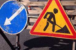 У Києві обмежено рух двома мостами