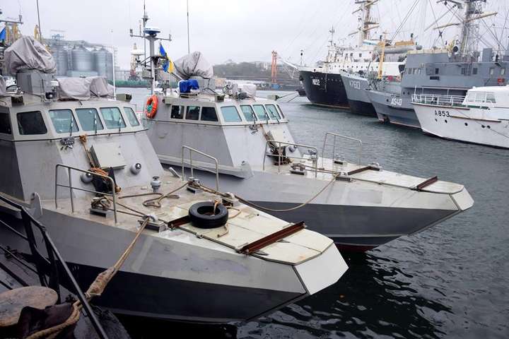 У ВМС з’являться два десантні катери «Кентавр»