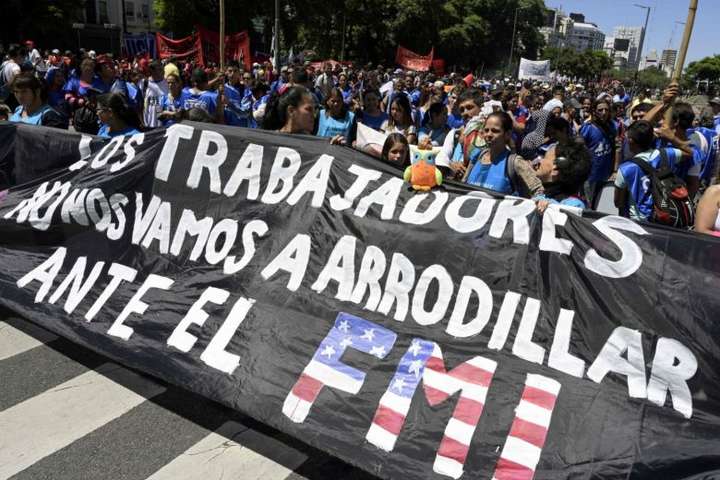 В Аргентині пройшли масштабні акції протесту проти підвищення цін