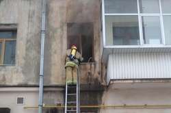  Займання виникло в 3-х кімнатній квартирі на кухні 