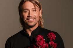 Олег Винник показал, как звучит «Волчица» на немецком языке