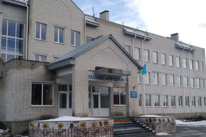Всі школи у Василькові закриваються на карантин