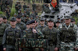 Венесуельські генерали ведуть таємні переговори із опозицією – Болтон