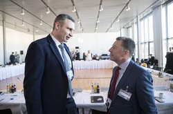 Мер Києва Віталій Кличко спецпредставником Держдепартаменту США з питань України Куртом Волкером