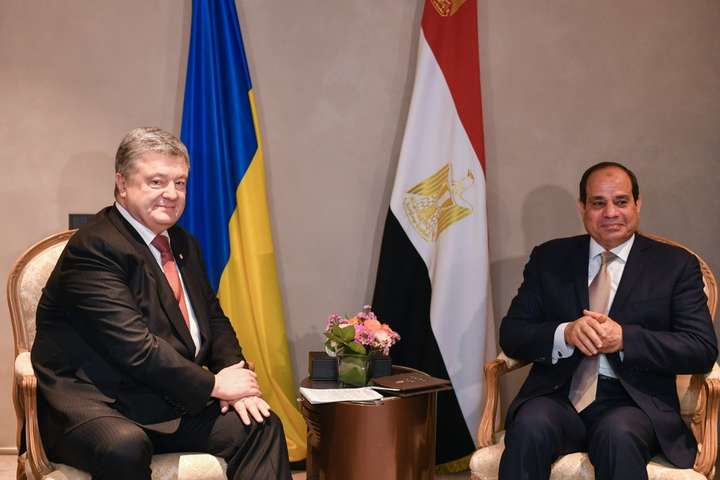 Порошенко зустрівся із лідером Єгипту. Про що говорили президенти?