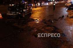 У Києві зіткнулися дві «євробляхи», троє людей госпіталізовано 