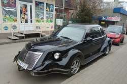 На дорогах Миколаєва помітили «бетмобіль» (фото)