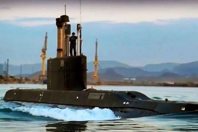 Іран оголосив про створення підводного човна з крилатими ракетами
