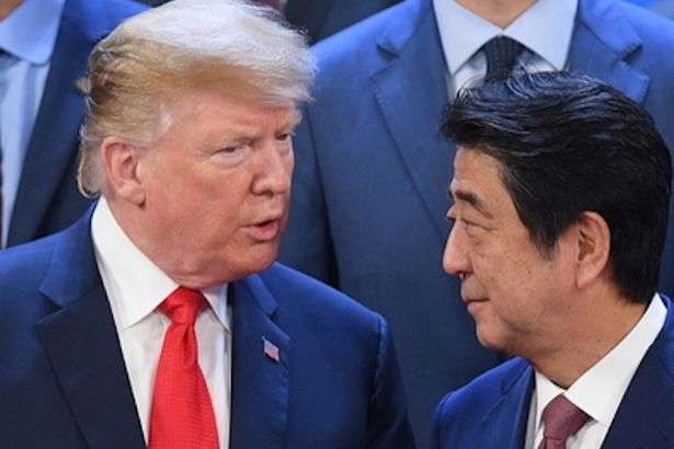 Трамп збирається поїхати в Японію на зустріч з Абе