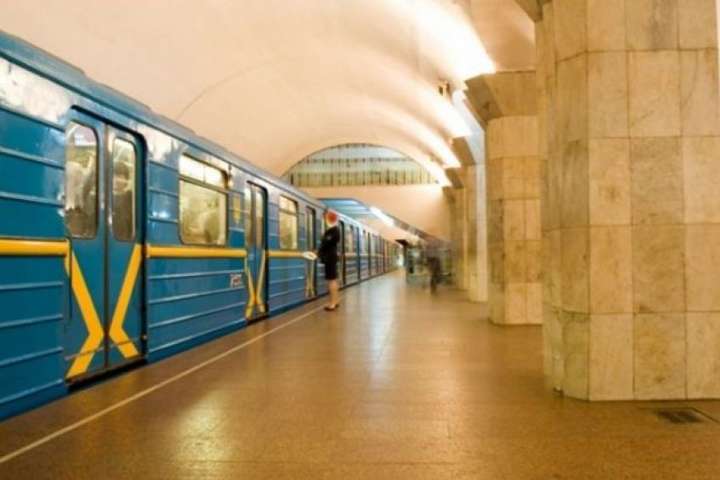 Вибухівки на станціях «Хрещатик» та «Майдан Незалежності» не знайдено