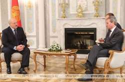 Президент Білорусі нагадав Євросоюзу, що сусіди − «від господа»