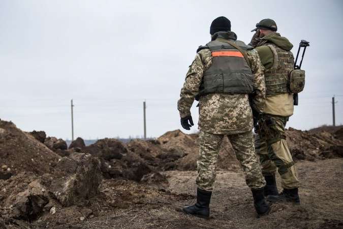 Українські бійці захопили у полон російського диверсанта, ще чотирьх знищили
