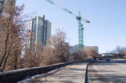 Вулицю на Печерську очистили від білбордів (фото)