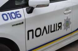 На порушника правоохоронці склали адміністративні протоколи 