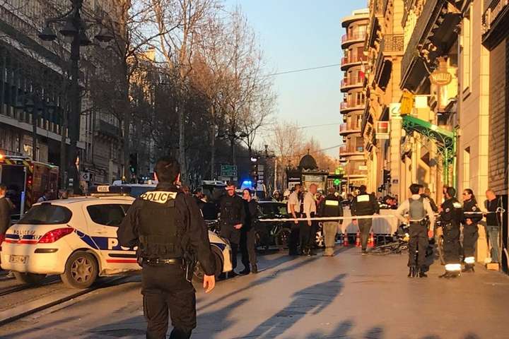 Напад у центрі Марселя: четверо людей поранено, зловмисника застрелила поліція