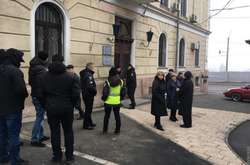 МОЗ просить співробітників Одеського медуніверситету не влаштовувати акції