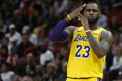 Леброн Джеймс