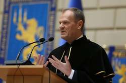 Дональд Туск виступив із промовою у Львівському національному університеті імені Івана Франка