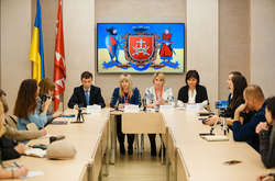 Вінничанам розповіли, де можна отримати субсидію «живими» грошима