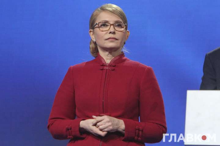 Суд отказал Тимошенко в удовлетворении иска против Порошенко
