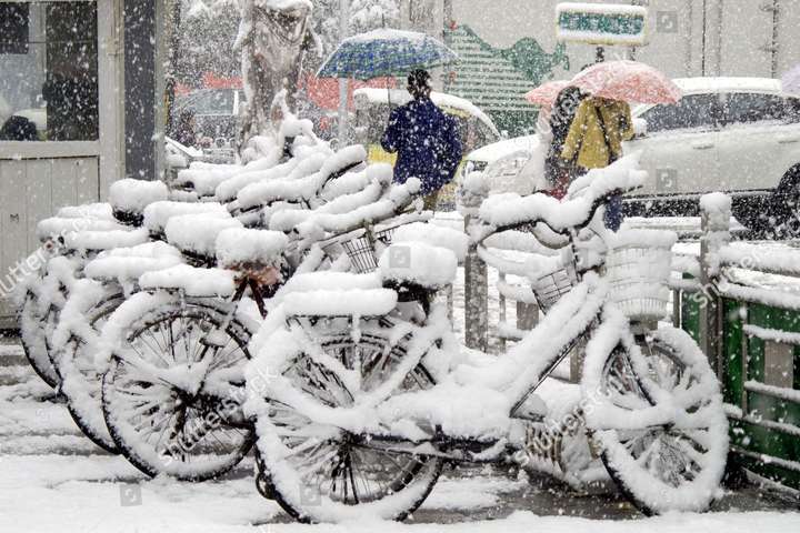 Завтра в Україну прийде різке похолодання зі снігопадами і хуртовинами