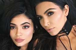 Ким Кардашьян и Кайли Дженнер