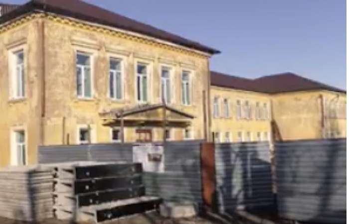У Краматорську закриту школу реконструюють під житло для переселенців