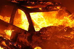 У Києві продовжують горіти автомобілі: за ніч дві пожежі