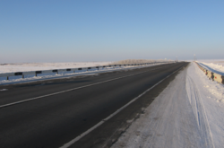 На трассе «Николаев-Херсон» неизвестные отобрали у мужчины 15 млн грн