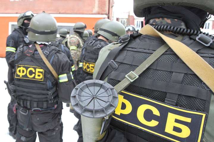 ФСБ задержала при въезде в оккупированный Крым 18-летнего украинца